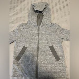 fleece-lined gray zipped up hoodie